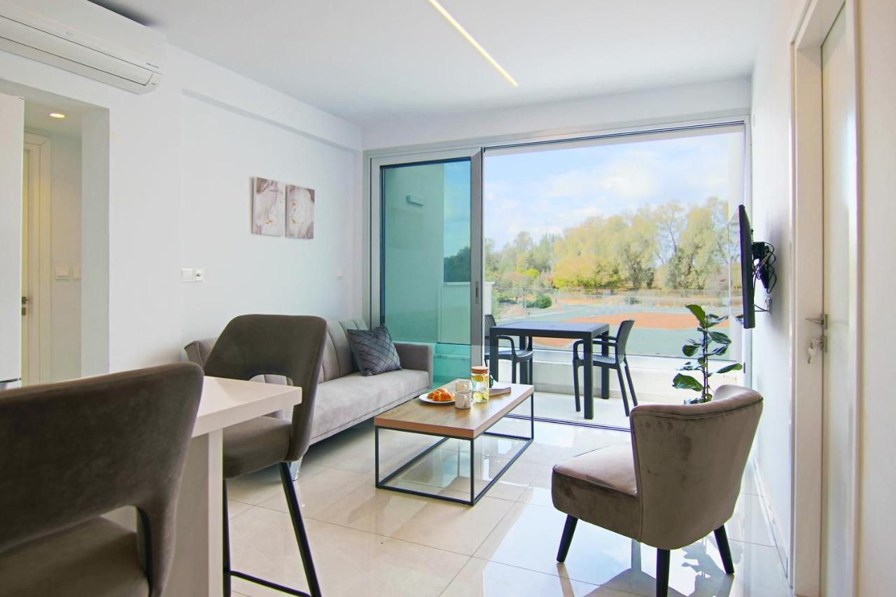 Phaedrus Living - Seaside Executive Flat Harbour 205 Apartment Paphos Exterior foto